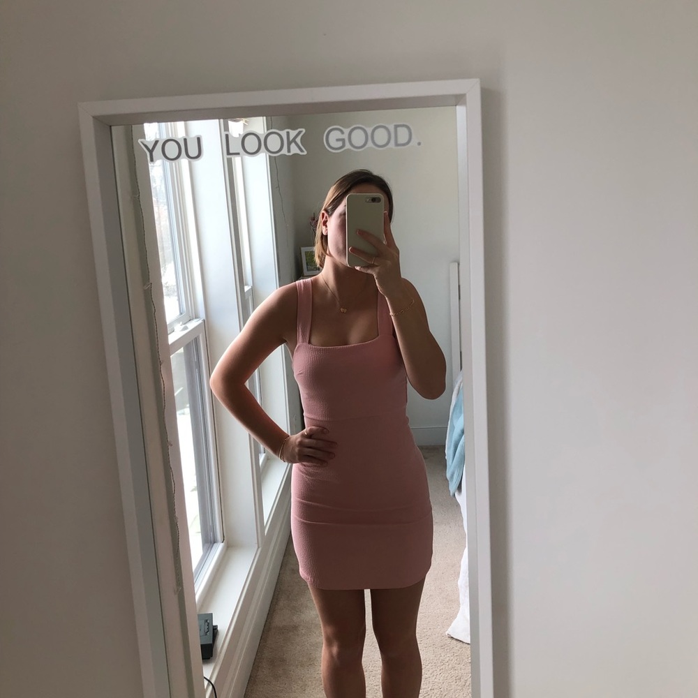 like new light pink urban outfitters textured bodycon dress - Picture 4 of 14